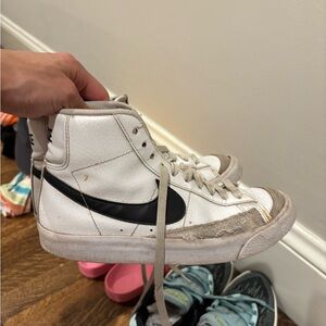 White Blazer Mid Sneakers with Black Swoosh